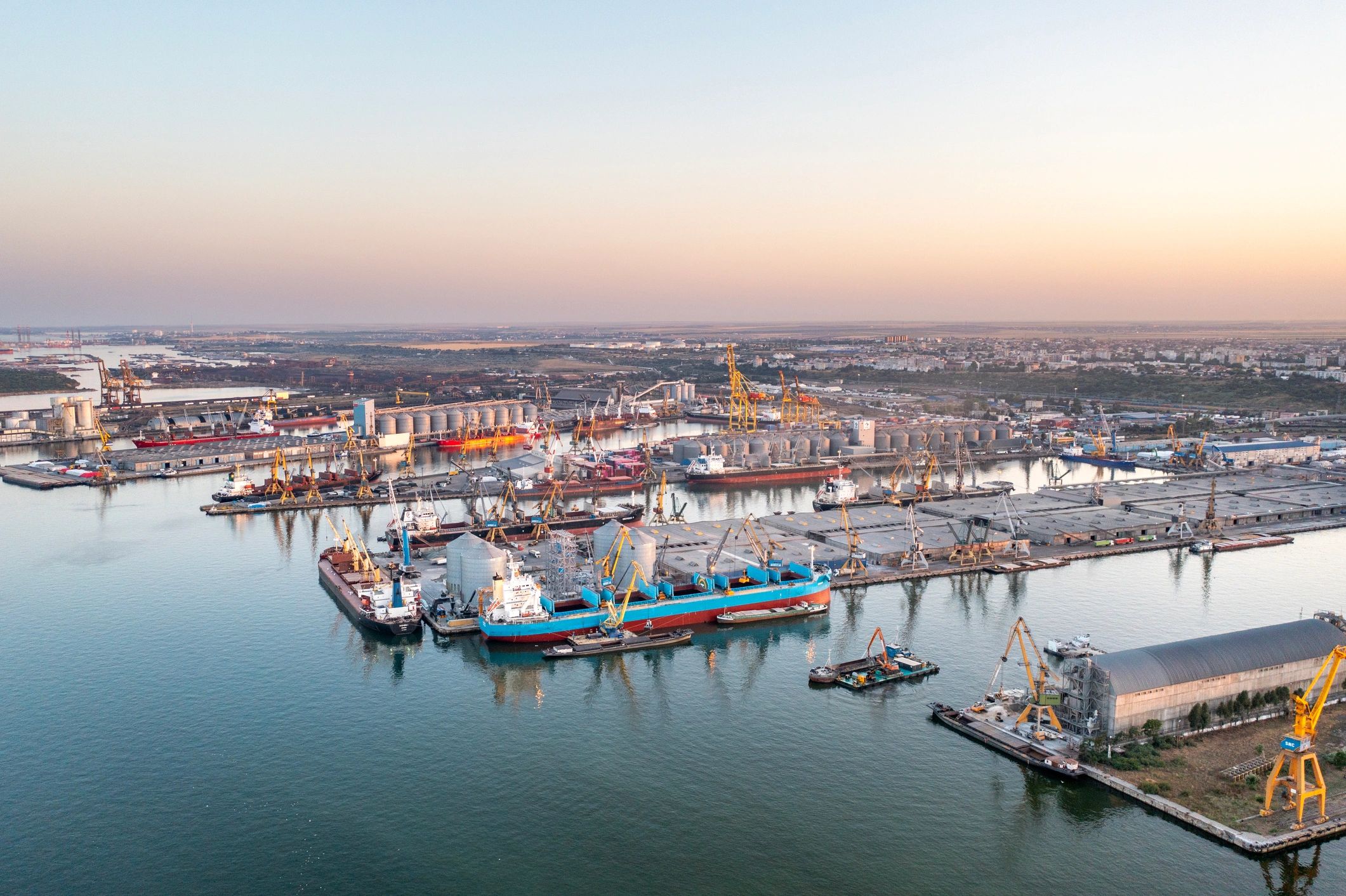 Global grain shipping containers